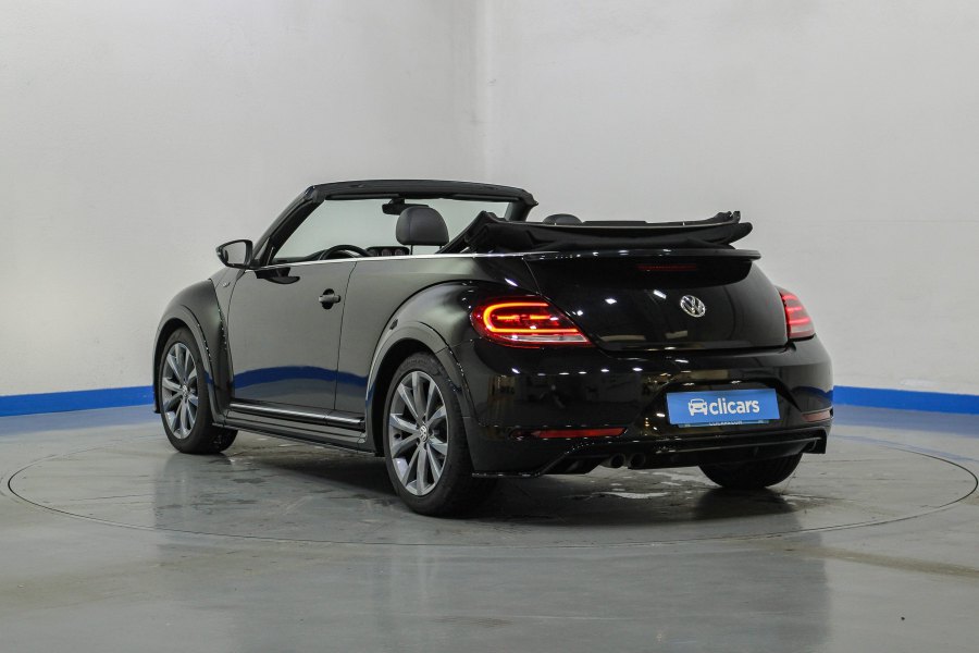 Volkswagen Beetle Gasolina Beetle Cabrio 1.4 TSI R-Line DSG 110kW 15