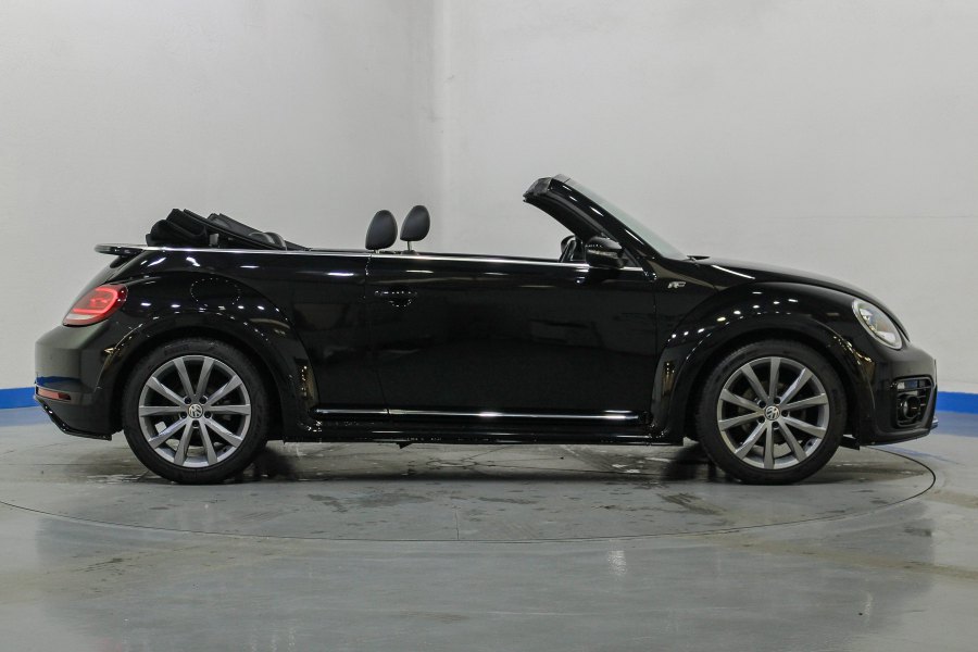 Volkswagen Beetle Gasolina Beetle Cabrio 1.4 TSI R-Line DSG 110kW 11