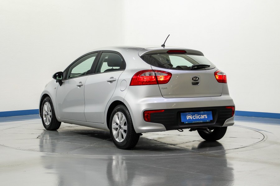 Kia Rio Gasolina Rio 1.2 CVVT Tech 8