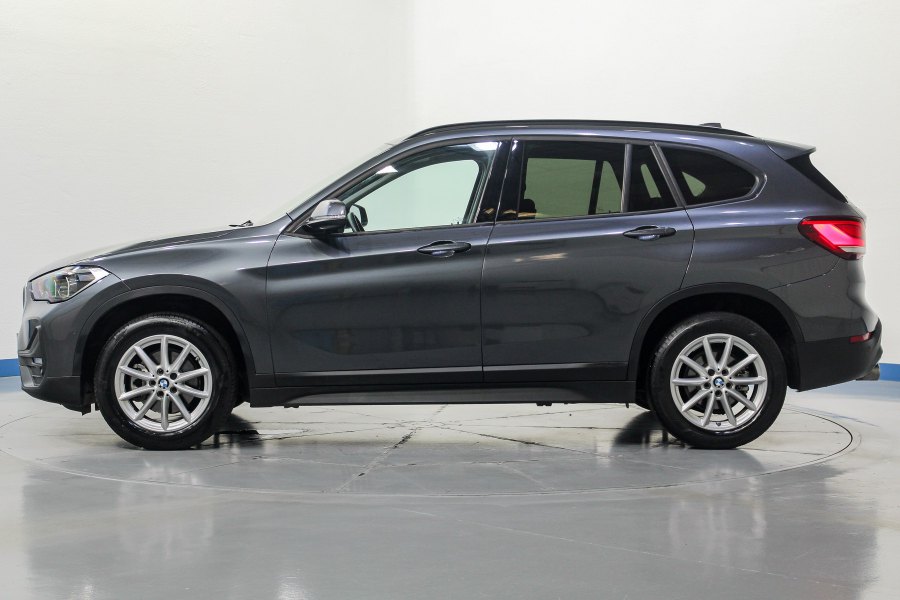 BMW X1 Diésel X1 sDrive 18dA Corporate 7