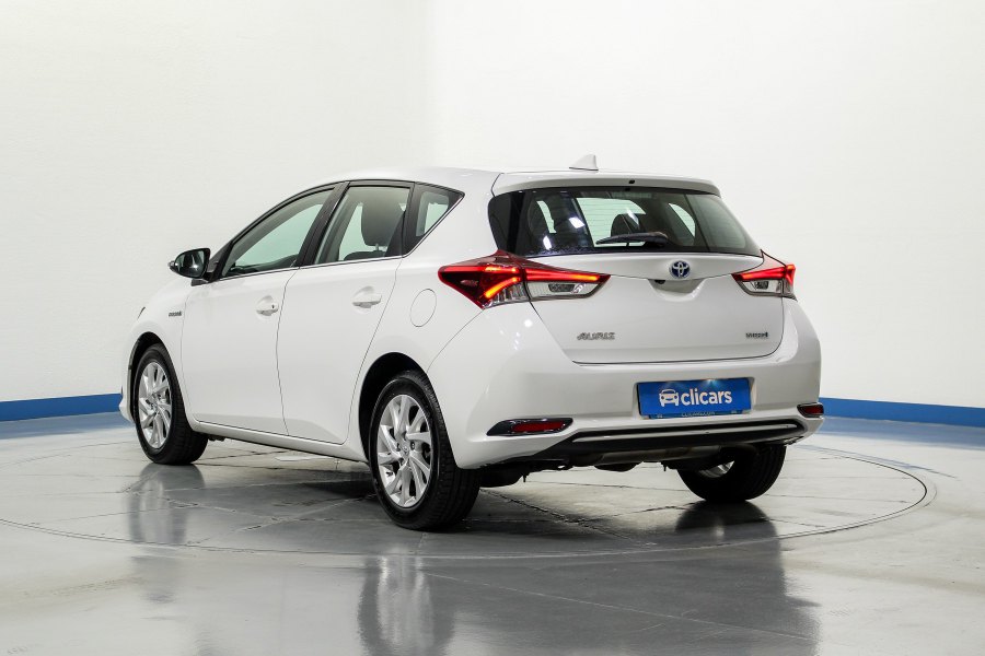 Toyota Auris Híbrido Auris hybrid 140H Active Business Plus 8