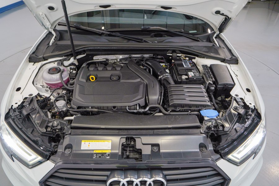 Audi A3 Gasolina A3 Sportback 35 TFSI Black line S tronic 110kW 33