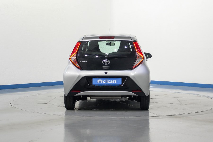 Toyota Aygo Gasolina Aygo 70 x-play 4