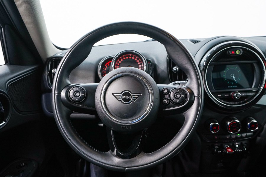 MINI Countryman Diésel COUNTRYMAN COOPER D 18