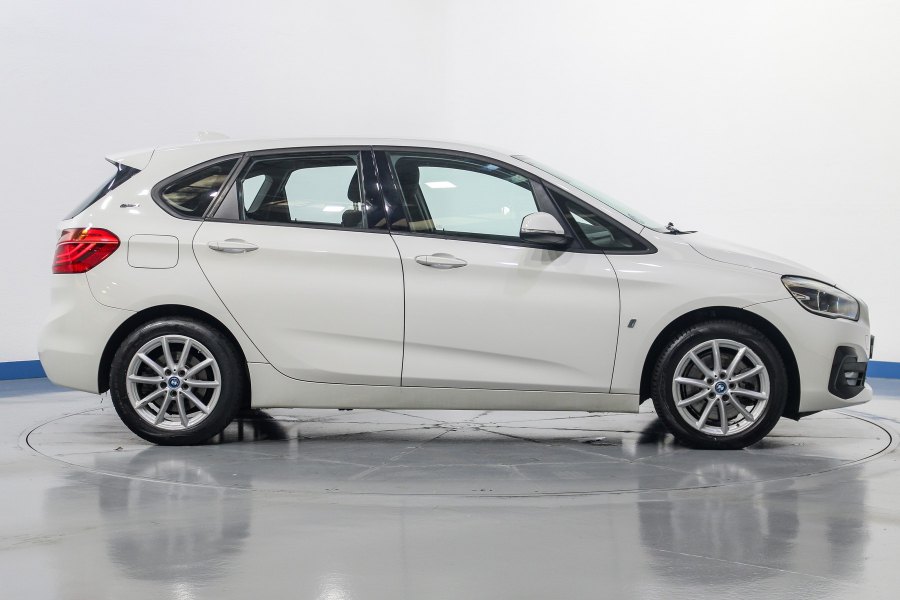 BMW Serie 2 Híbrido enchufable 225xe iPerformance Active Tourer 6