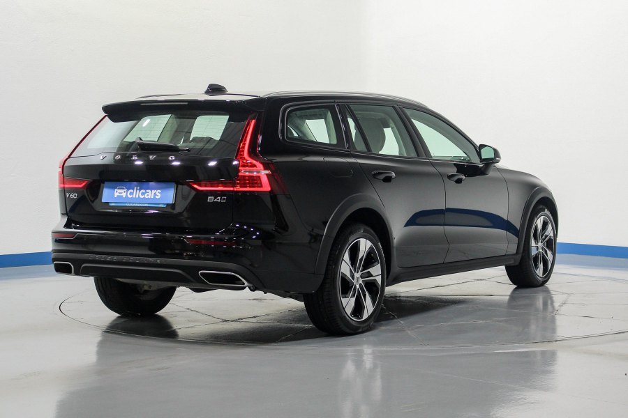 Volvo V60 Cross Country Mild hybrid V60 Cross Country B4 Pro AWD Aut. 5