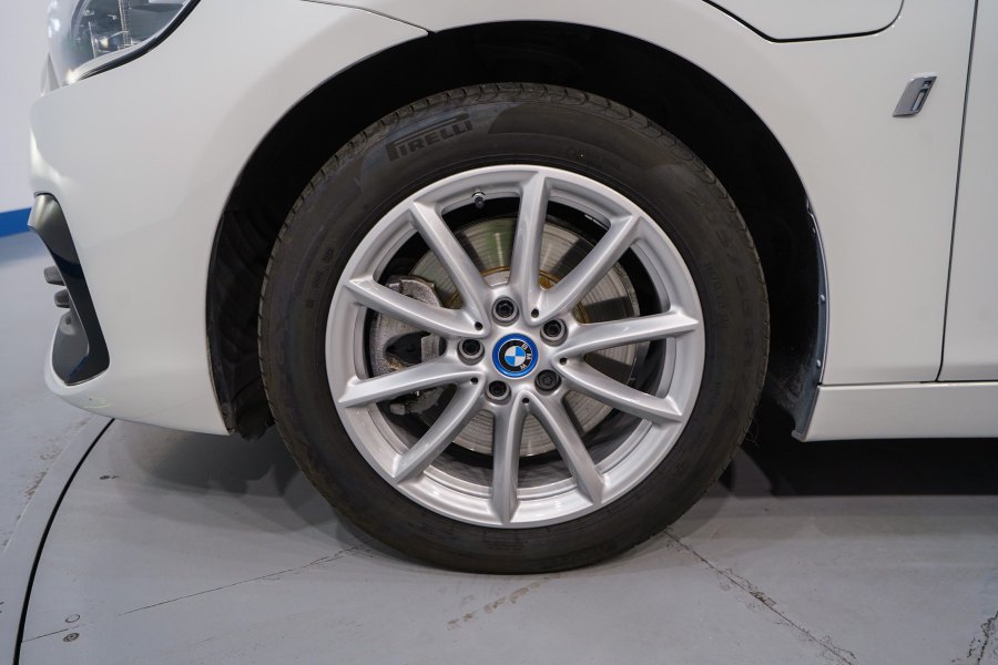 BMW Serie 2 Híbrido enchufable 225xe iPerformance Active Tourer 10