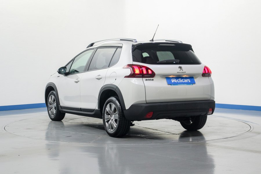 Peugeot 2008 Gasolina 2008 1.2 PureTech S&S Signature 110 8