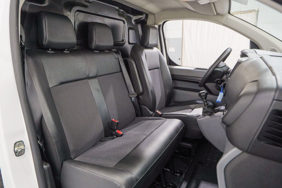 Toyota Proace Diésel Proace Van Media 1.5D Business 120 14