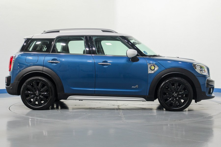 MINI Countryman Híbrido enchufable COUNTRYMAN COOPER S E ALL4 6