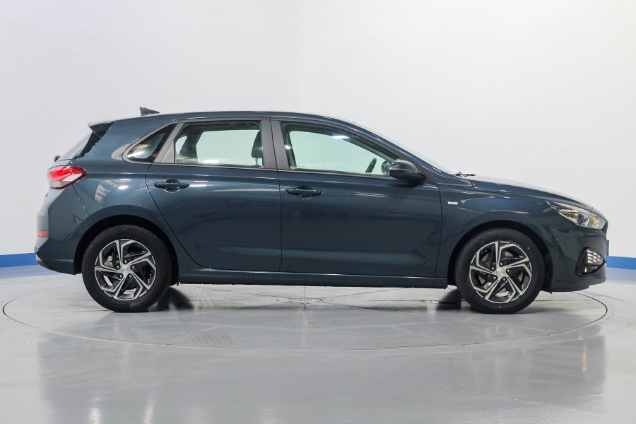 Hyundai i30 Mild hybrid i30 1.0 TGDI Klass LR 48V 120 6