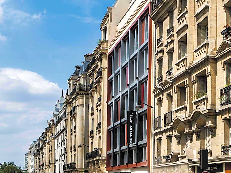Paris Hotel