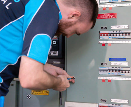 commercial data electrician gold coast