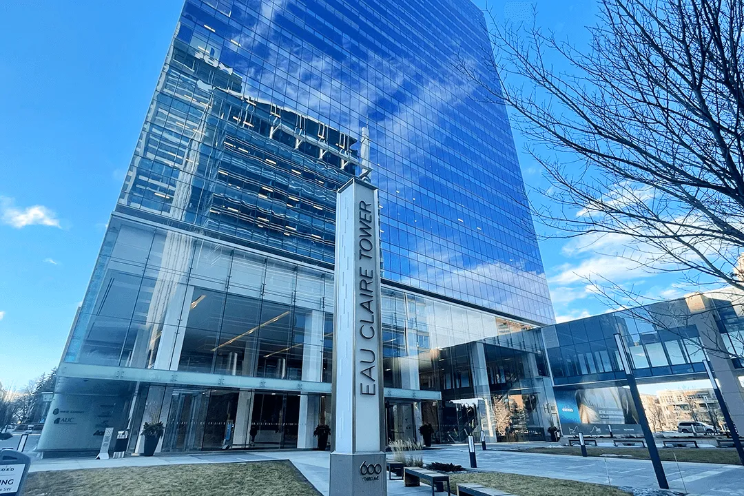 Eau Claire Tower — 600 3 Avenue SW