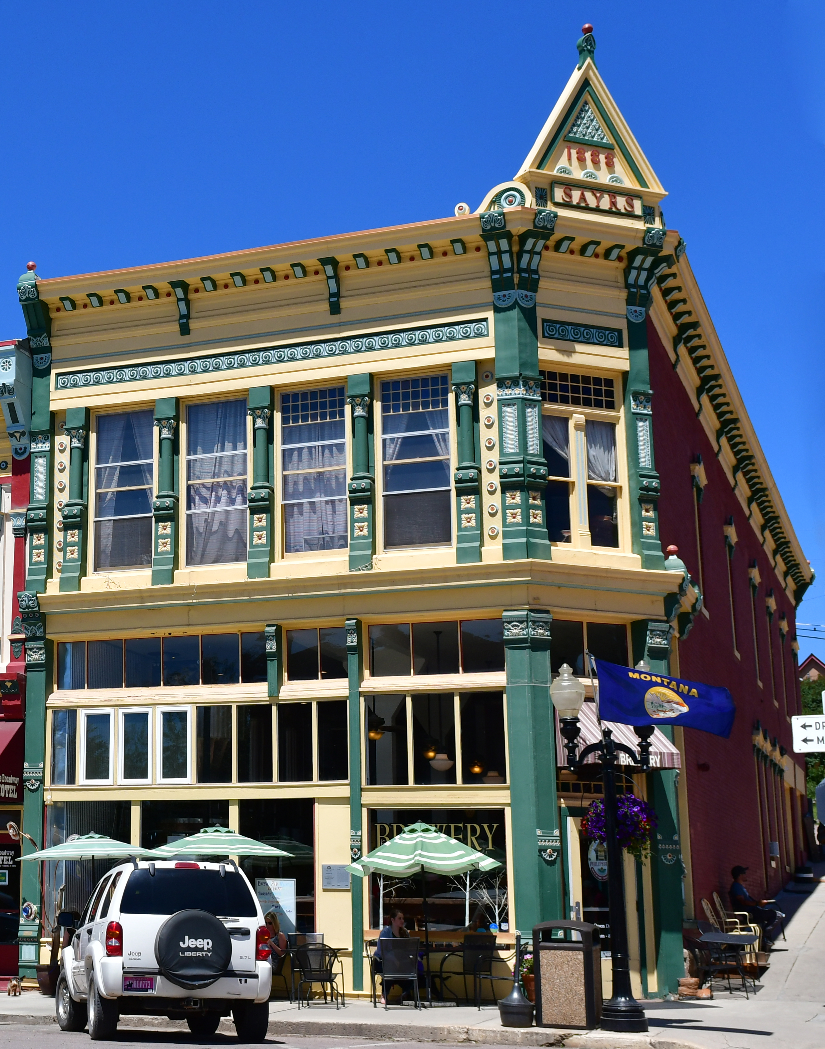 The historic Sayrs Building was built in 1888 and was originally called Hyde Block.