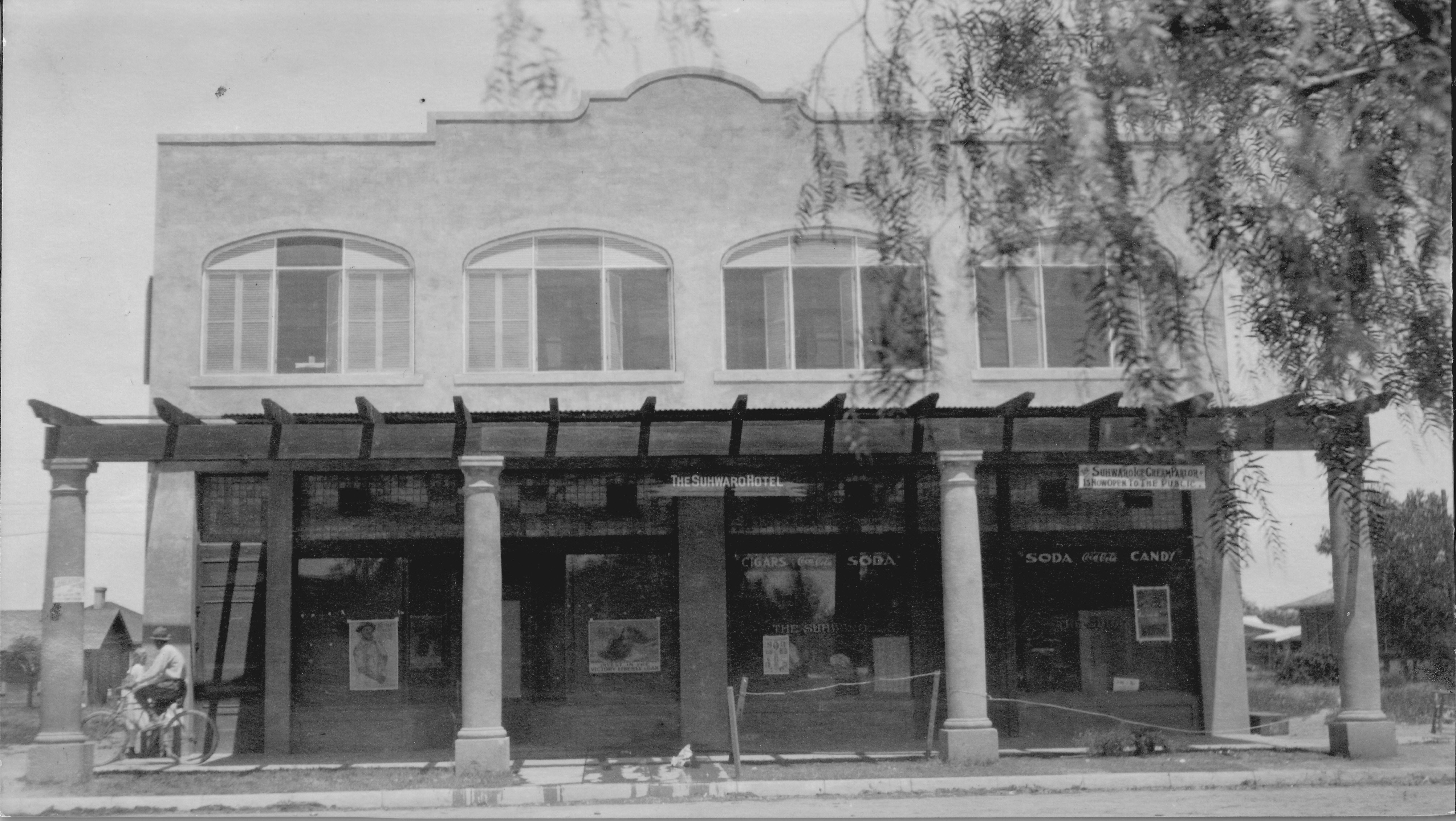 Suhwaro Hotel, c. 1920