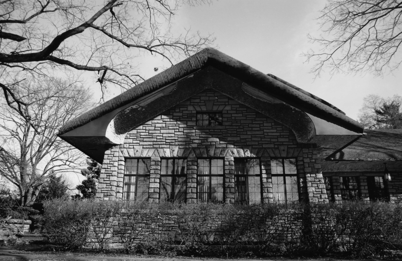 Close view of the sun room of the Ricketts House