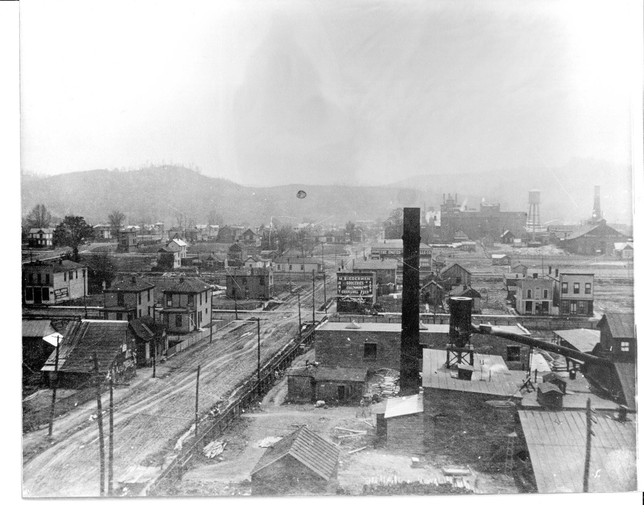 Fourteenth Street West looking south, in 1904. The area was predominately occupied by hardware and glassware factories, and breweries. Image courtesy of Marshall University Special Collections.