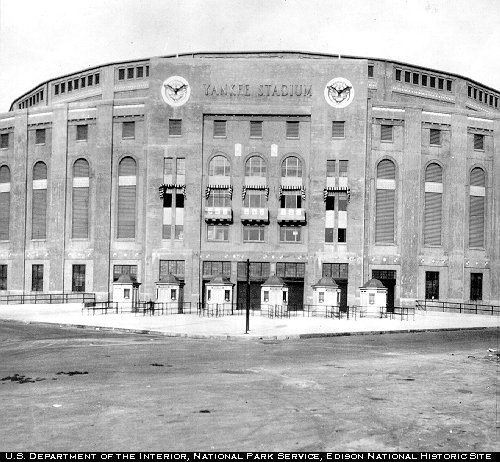 The main entrance to Yankee Stadium during the 1920s.