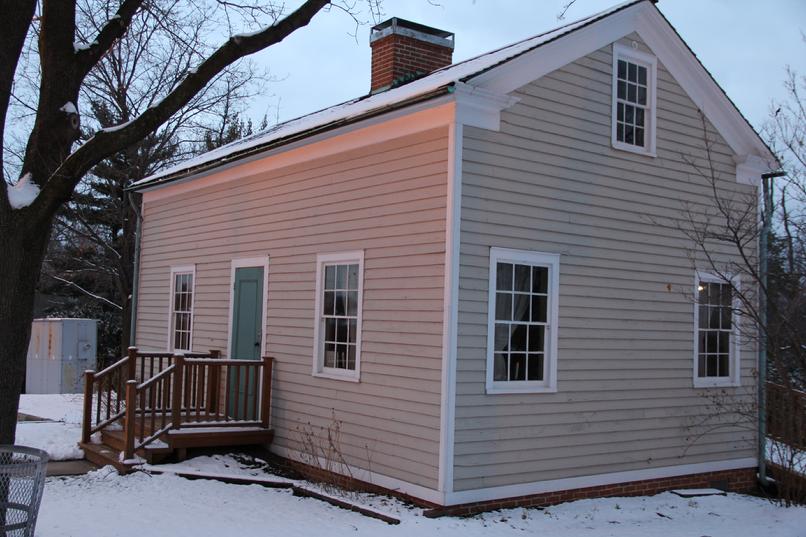 In 1996, the museum added the Gardner House to its campus.