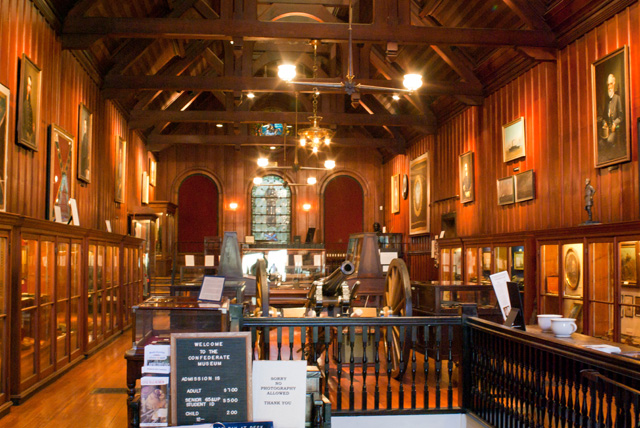 The entrance hall of the museum which displays numerous Confederate artifacts.