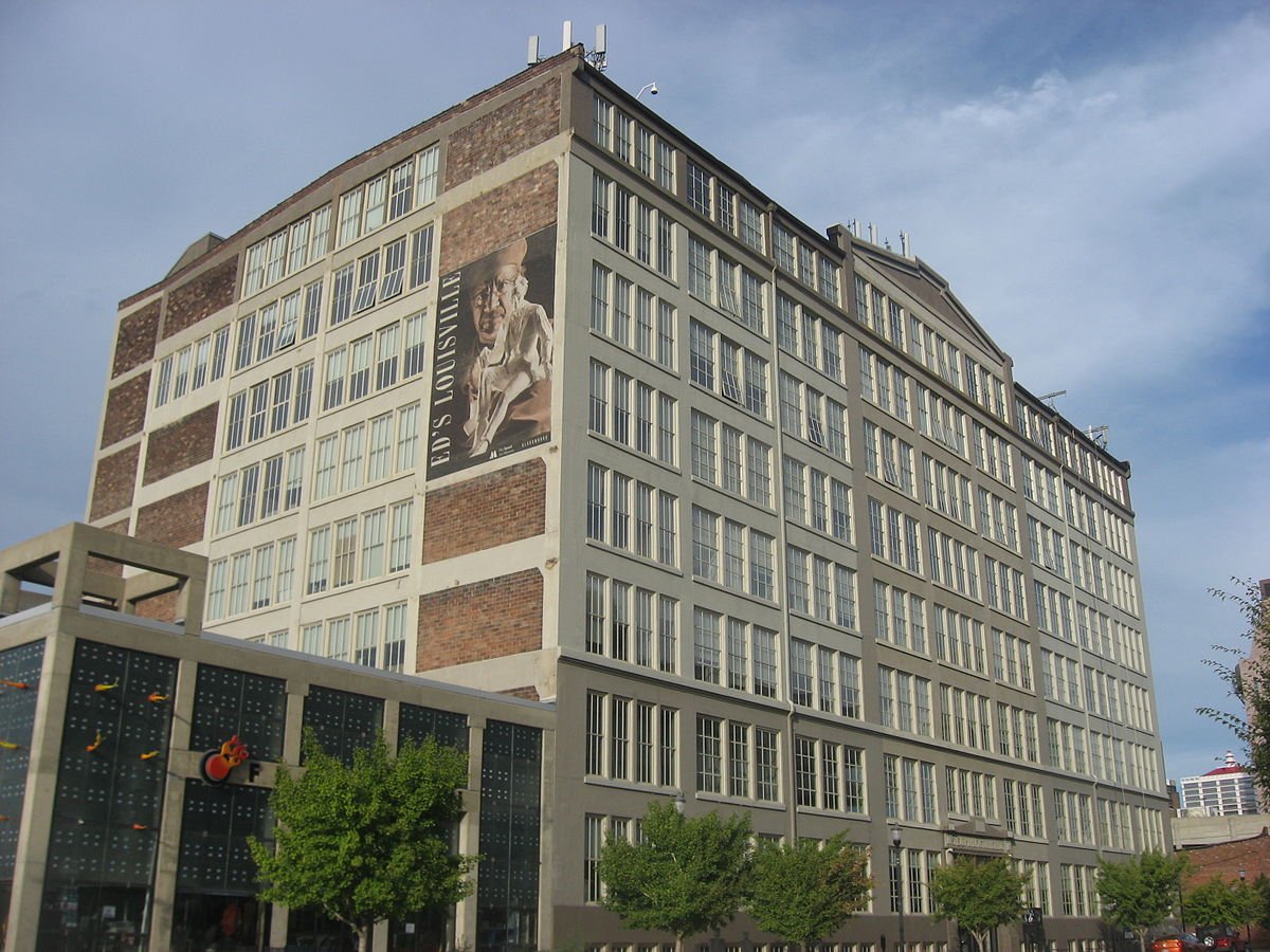 Snead Manufacturing Building, home of Louisville Glassworks