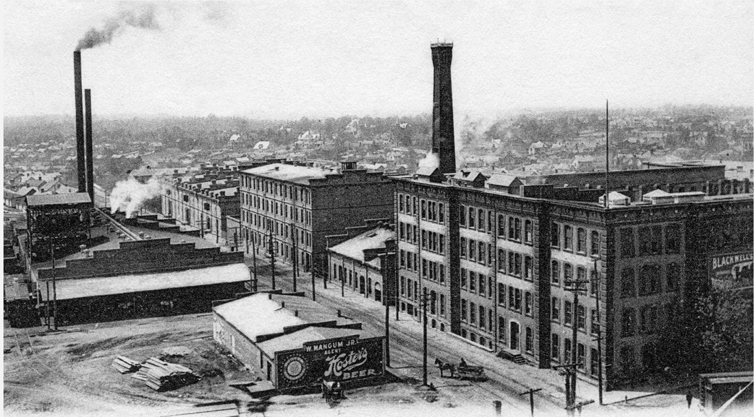Looking southwest and down Blackwell St., 1906.