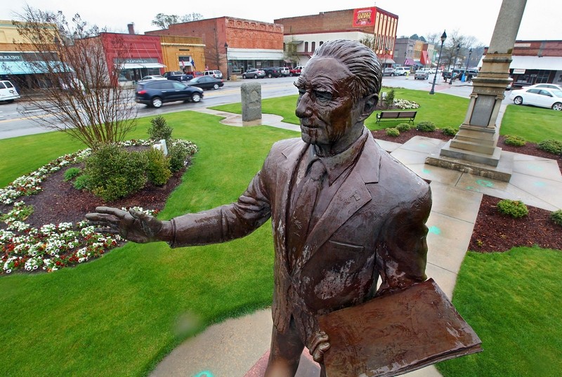 The statue of Strom Thurmond outside the Edgefield's Courthouse in South Carolina.