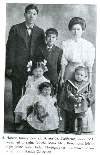 Harada family portrait circa 1911