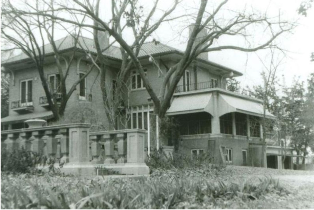 View of Anton-Woodring House in 1950 (KSHS)