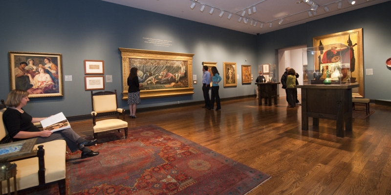 Inside, the museum has beautiful seating areas where one can stop and enjoy the art.