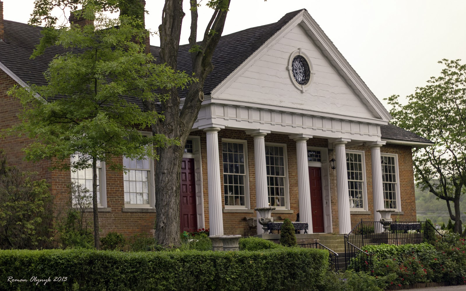 The Willey House today
