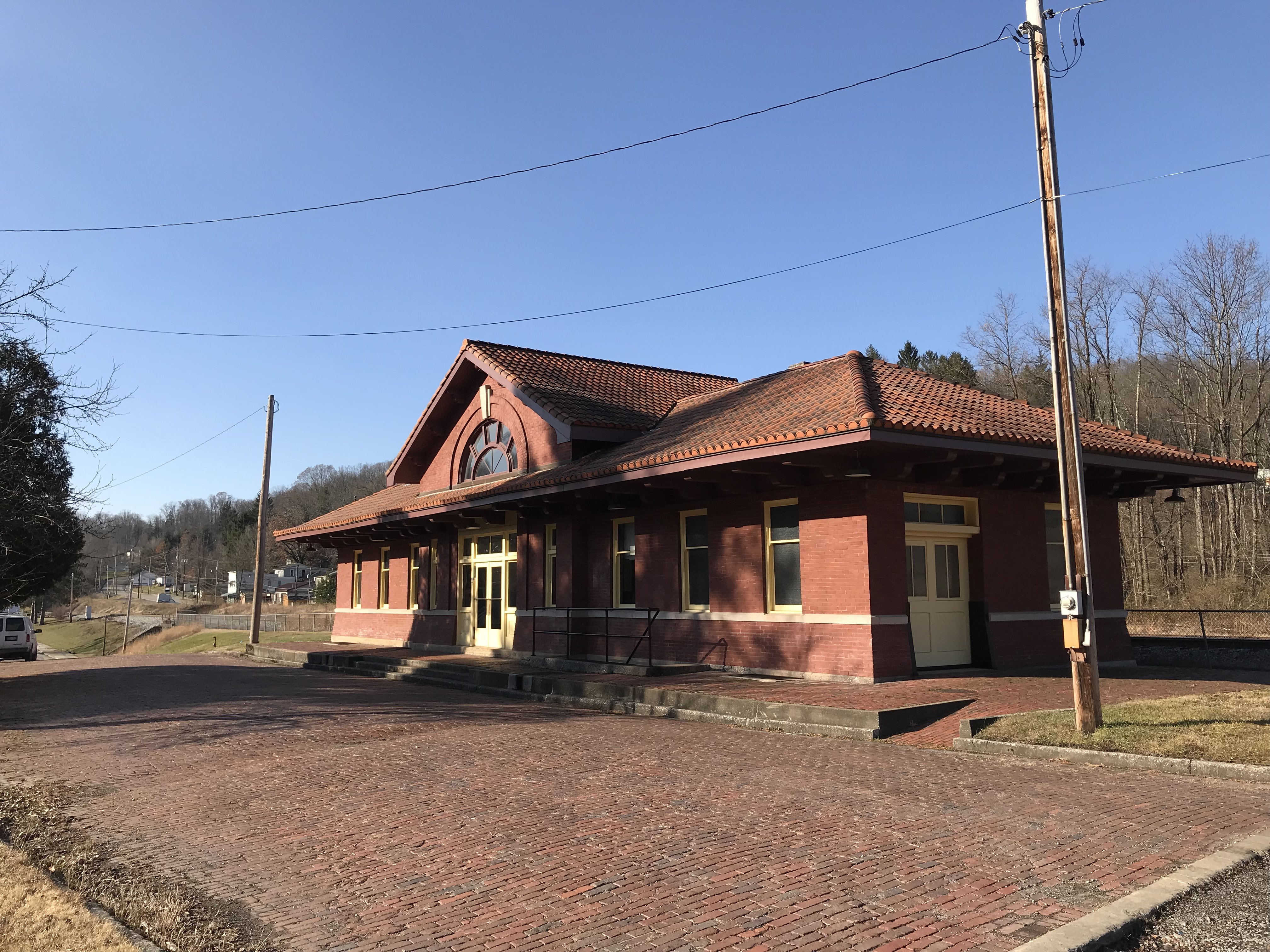 Tunnelton Railroad Depot 
