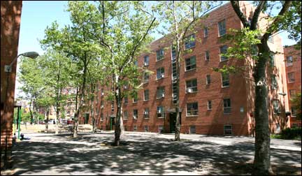 Harlem River Houses