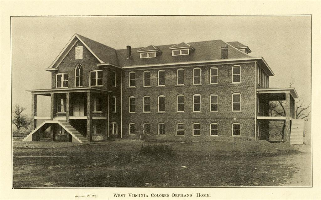The home 1914 prior to fire in 1920.