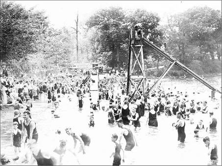 Vacationers swimming in 1915