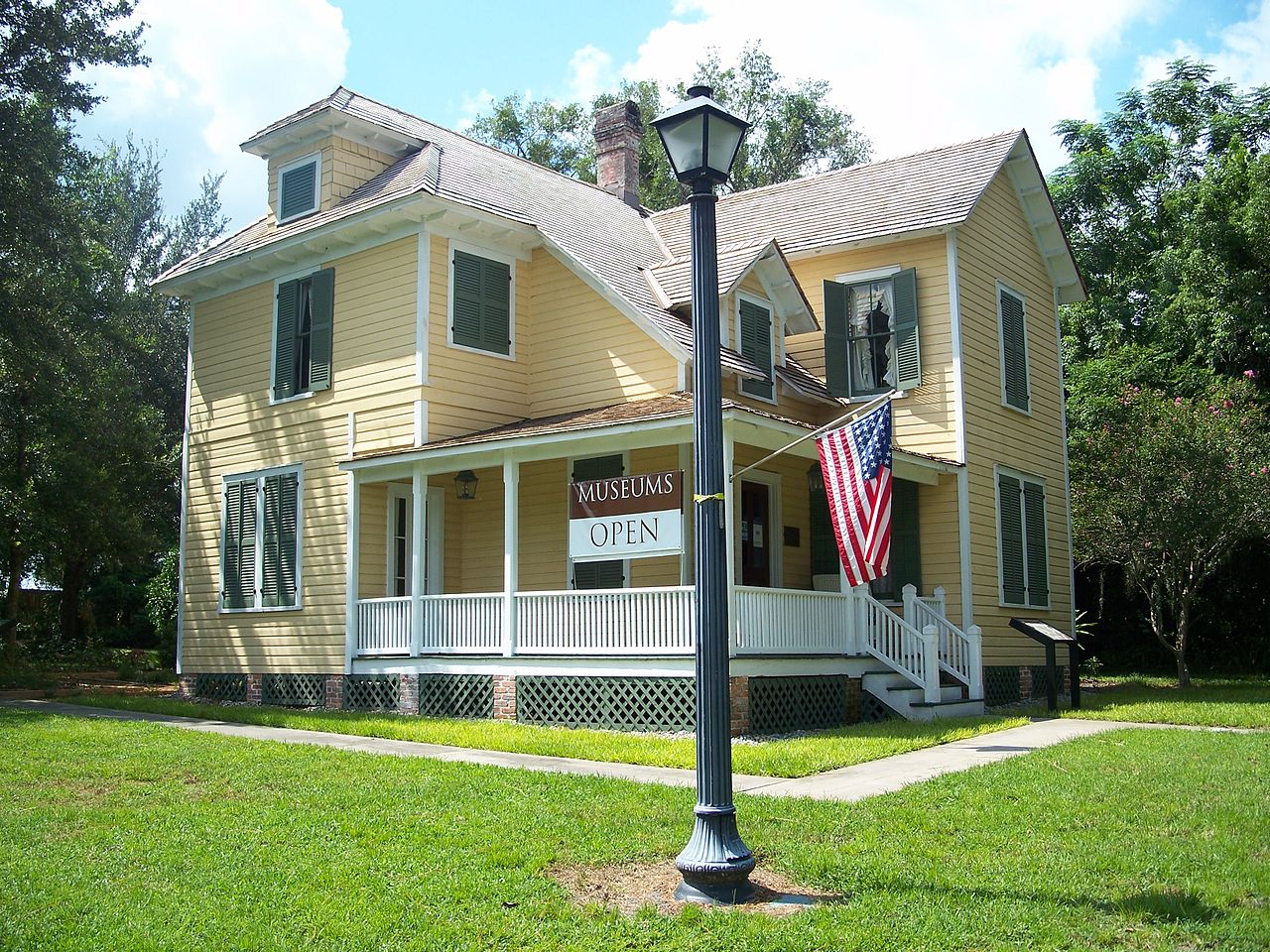 The Waterhouse Residence Museum