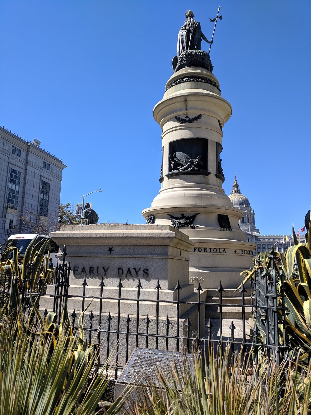 The "Early Days" portion of the monument was removed by the city of San Francisco in September 2018, leaving an empty pedestal. Photo by Lisa Allen, September 2018.