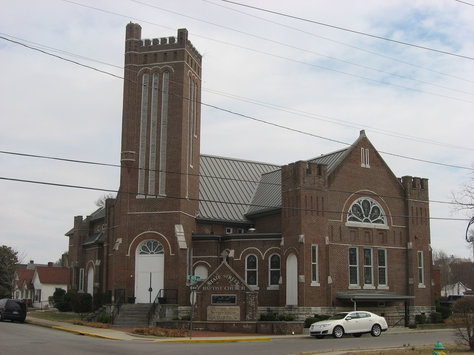 Баптистская Церковь в Энгельсе. Цвет баптизма. Walnut Street Baptist Church (Louisville, Kentucky). Baptist Church building.