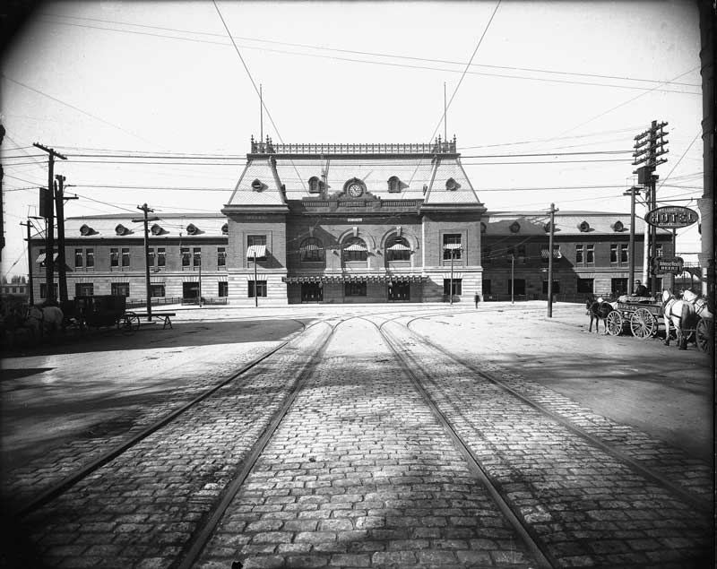 Salt Lake City Union Pacific Depot just after completion in 1910