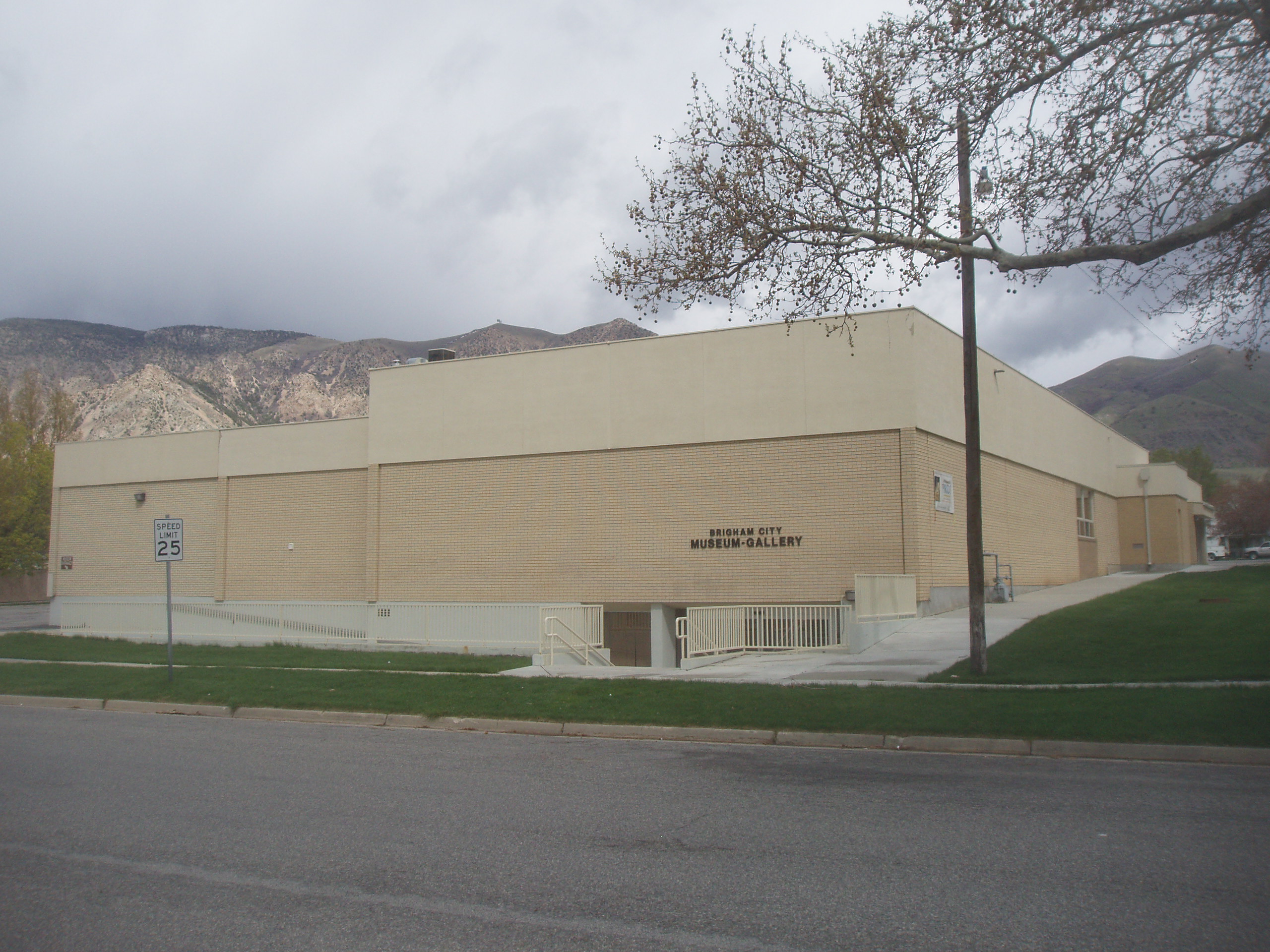 The Brigham City Museum of Art & History preserves this history of the city through its exhibits, collections, and artwork.