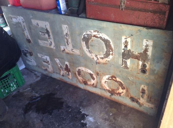 The original sign.