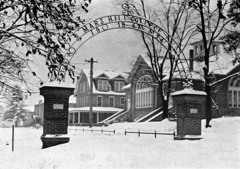 The Sesquicentennial Archway on the campus of Mars Hill College in the winter of 1930. Photo courtesy of Southern Appalachian Archives.