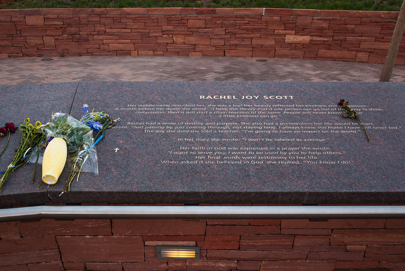 columbine high school memorial wall