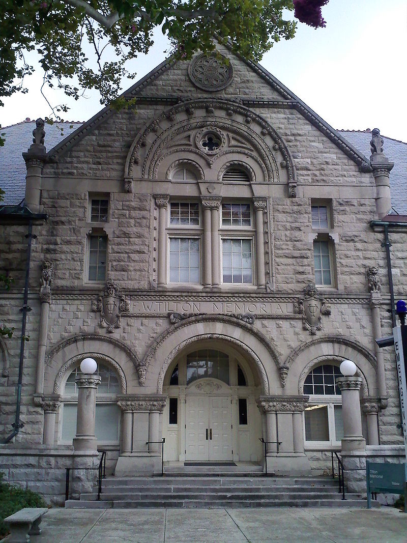 Tilton Memorial Hall, home to the Departments of Economics and Political Economy.
