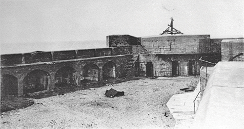 Historic photo of the fort during its years of operation as a coastal defense station.