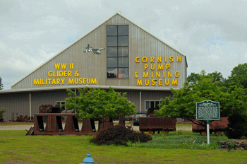 Entrance to both museums