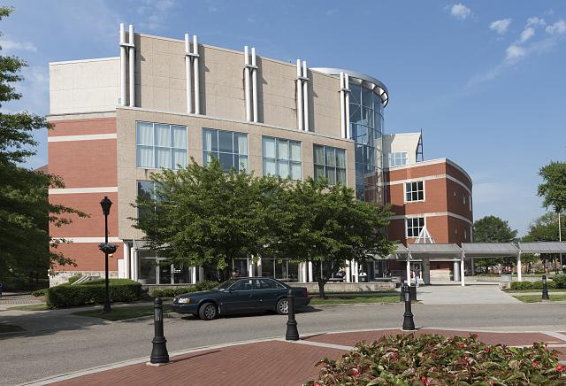The John Deaver Drinko Library opened in 1998 and provides an array of research, technology, and study opportunities for students.