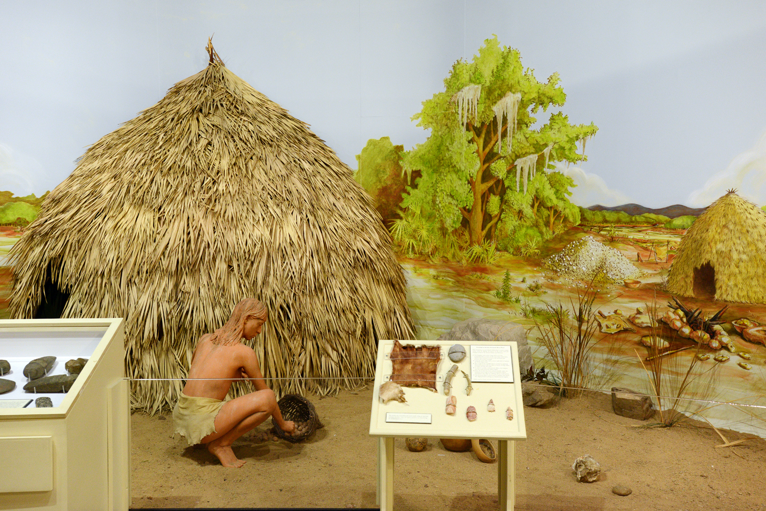 The museum's permanent collection is entitled "Savannah's Story." It begins with Native inhabitants and traces the past twelve thousand years of the area's history.