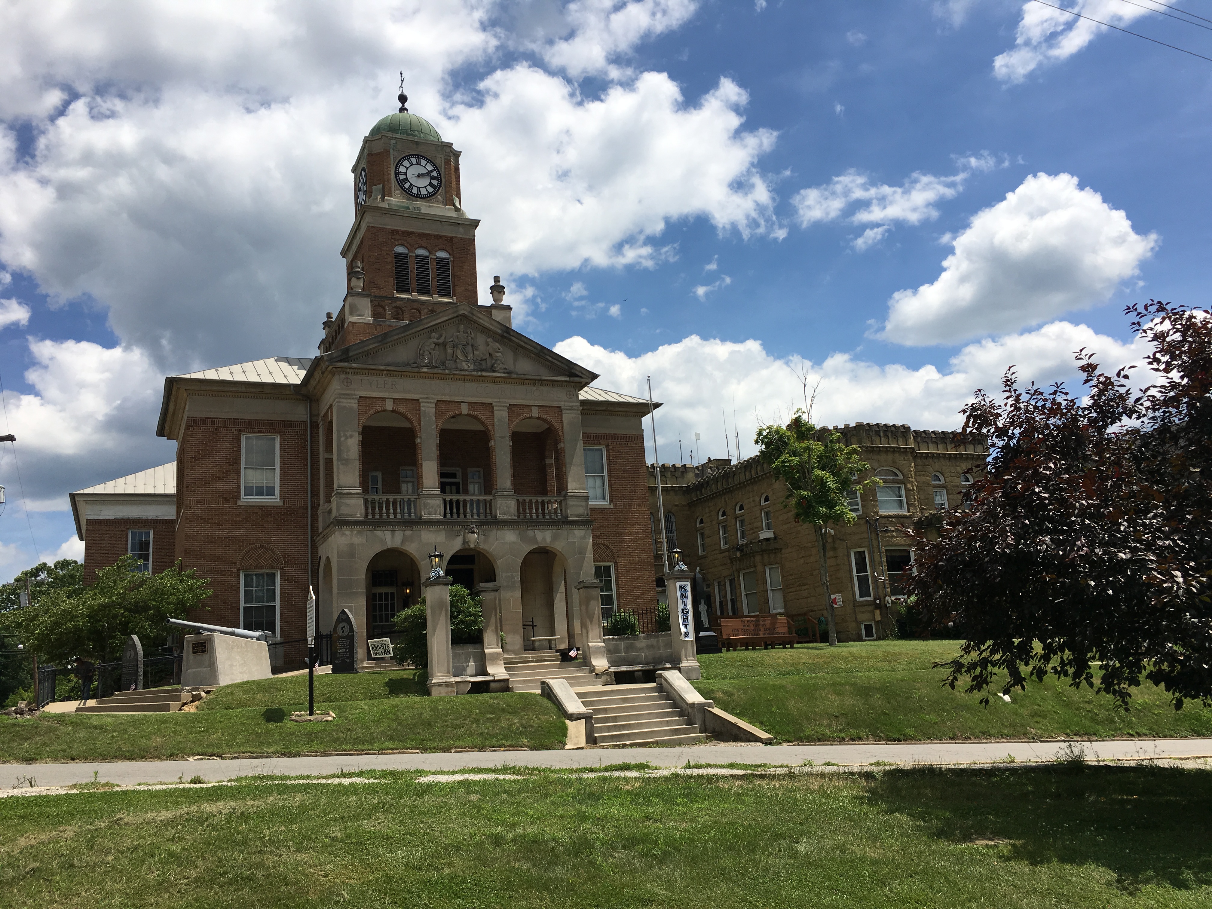 The courthouse and jail were listed on the National Register of Historic Places on June 23, 1980. (Photograph by author)